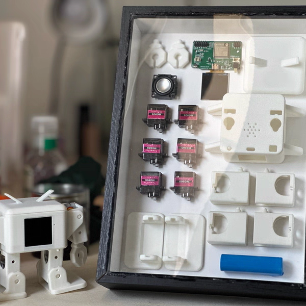 World's 1st DIY AI Desktop Robot: Otto. Your Emotional Buddy. Your Dancing Partner.