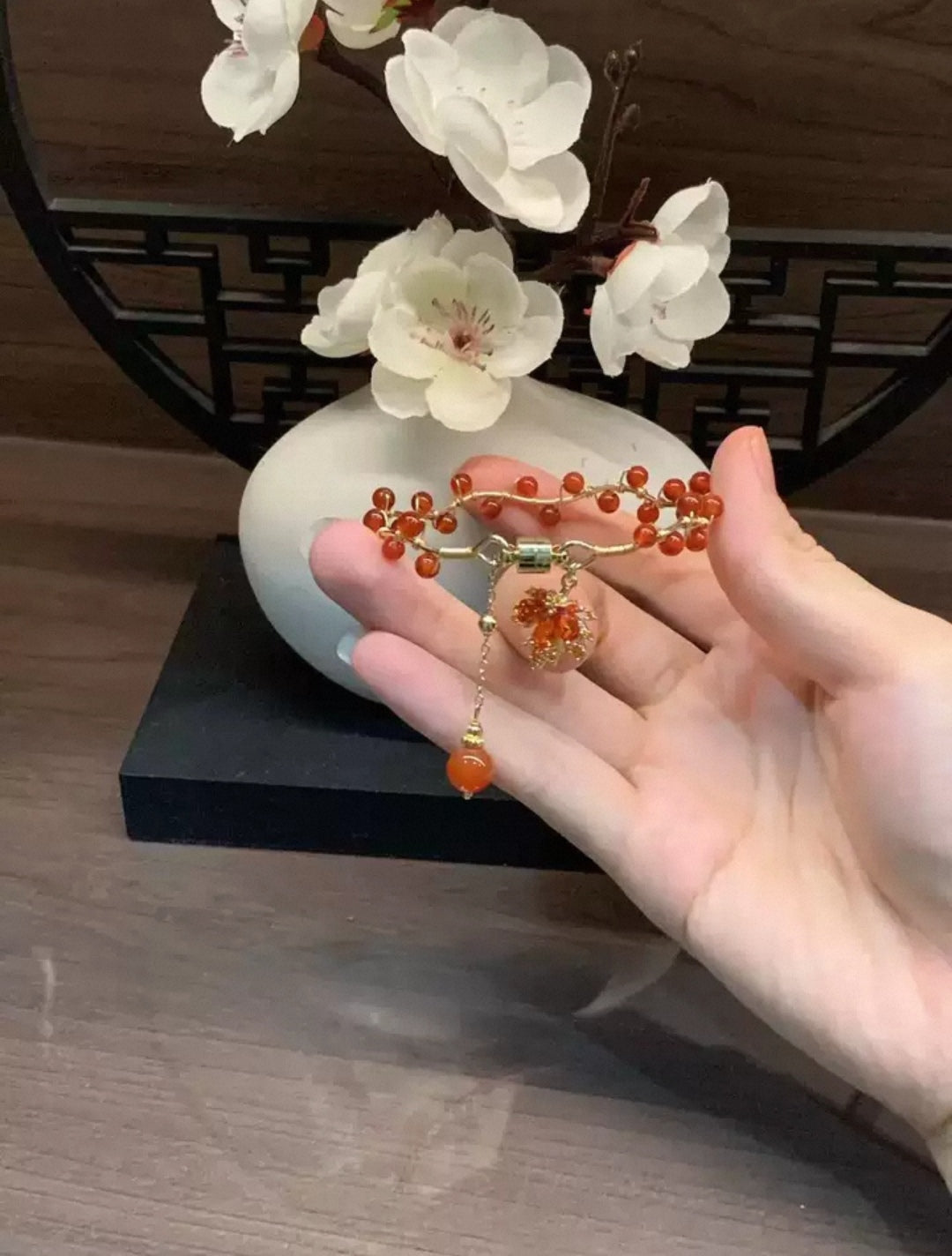 Maple Leaf Shape Natural Red Agate Bracelet