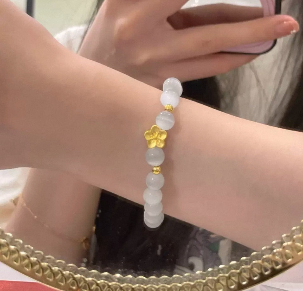 Peach Blossom White Cat's Eye Bracelet