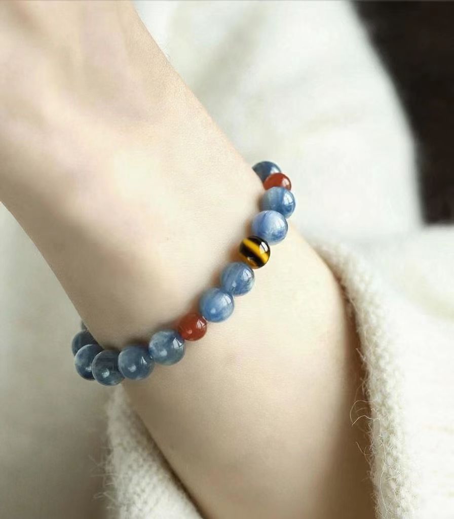 Blue Dongling Stone Strings