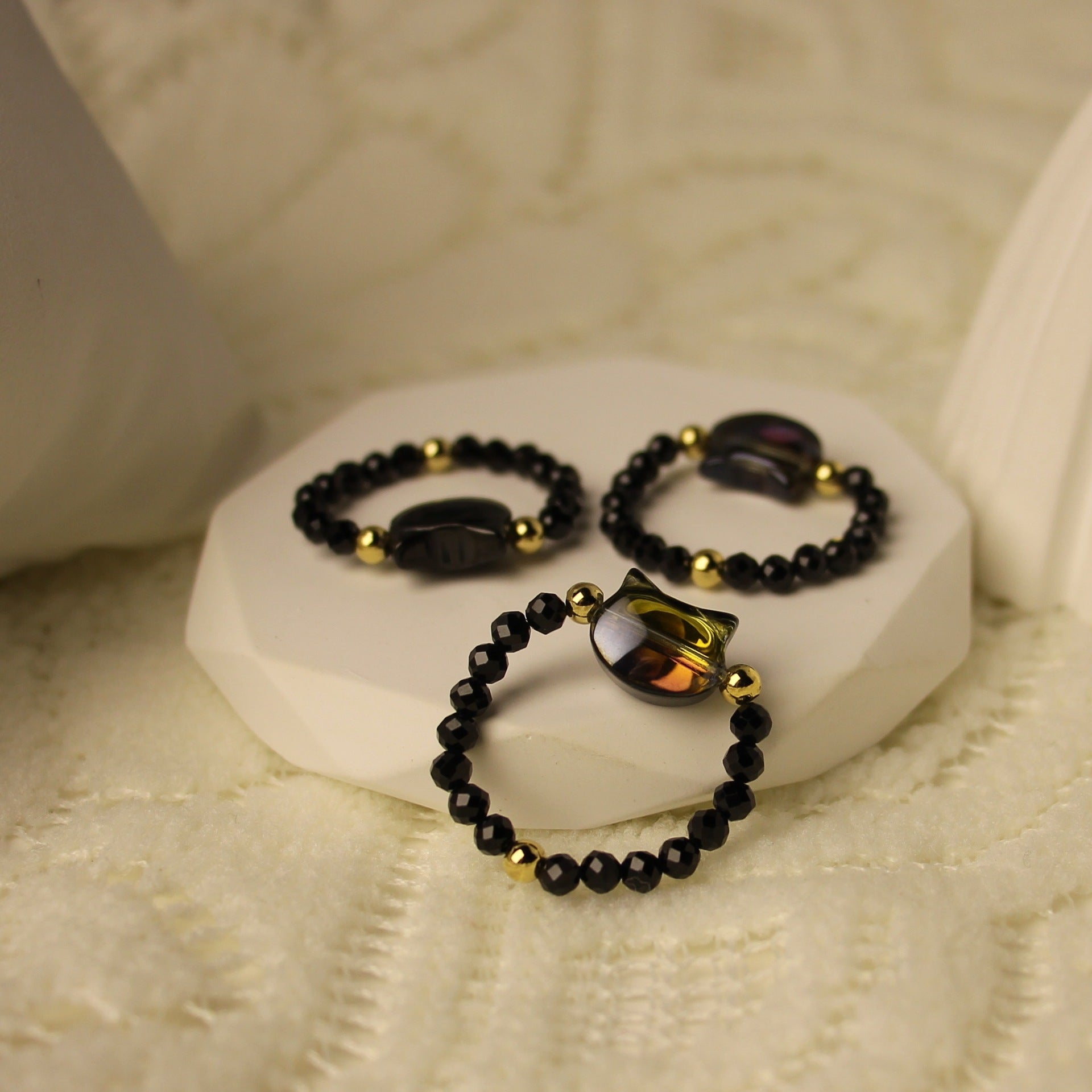 Black Spinel Cat Ring