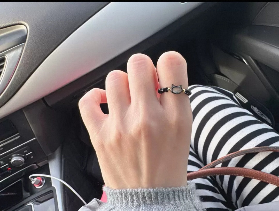 Black Spinel Cat Ring
