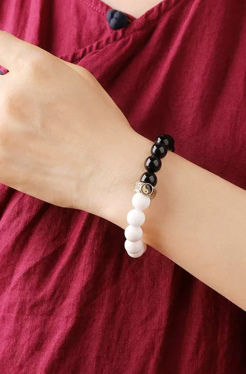 Obsidian White Bodhi Yin Yang String