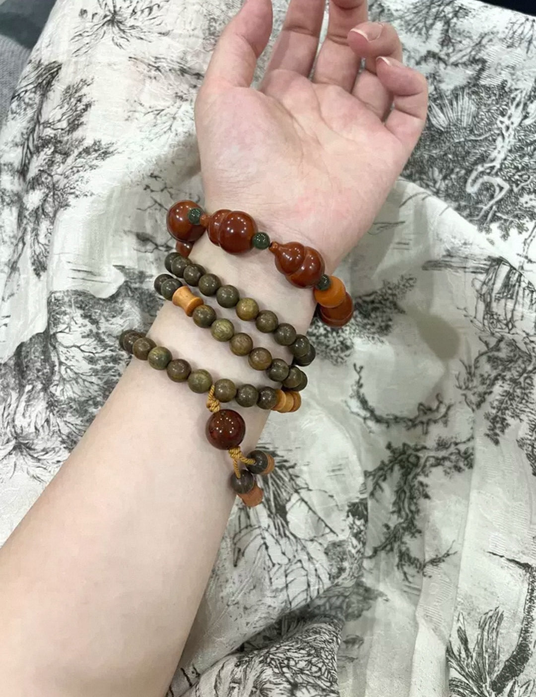 Gourd Shaped Olive Kernel Rosary
